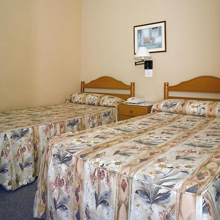 Balneario De Archena - Hotel Leon Room photo